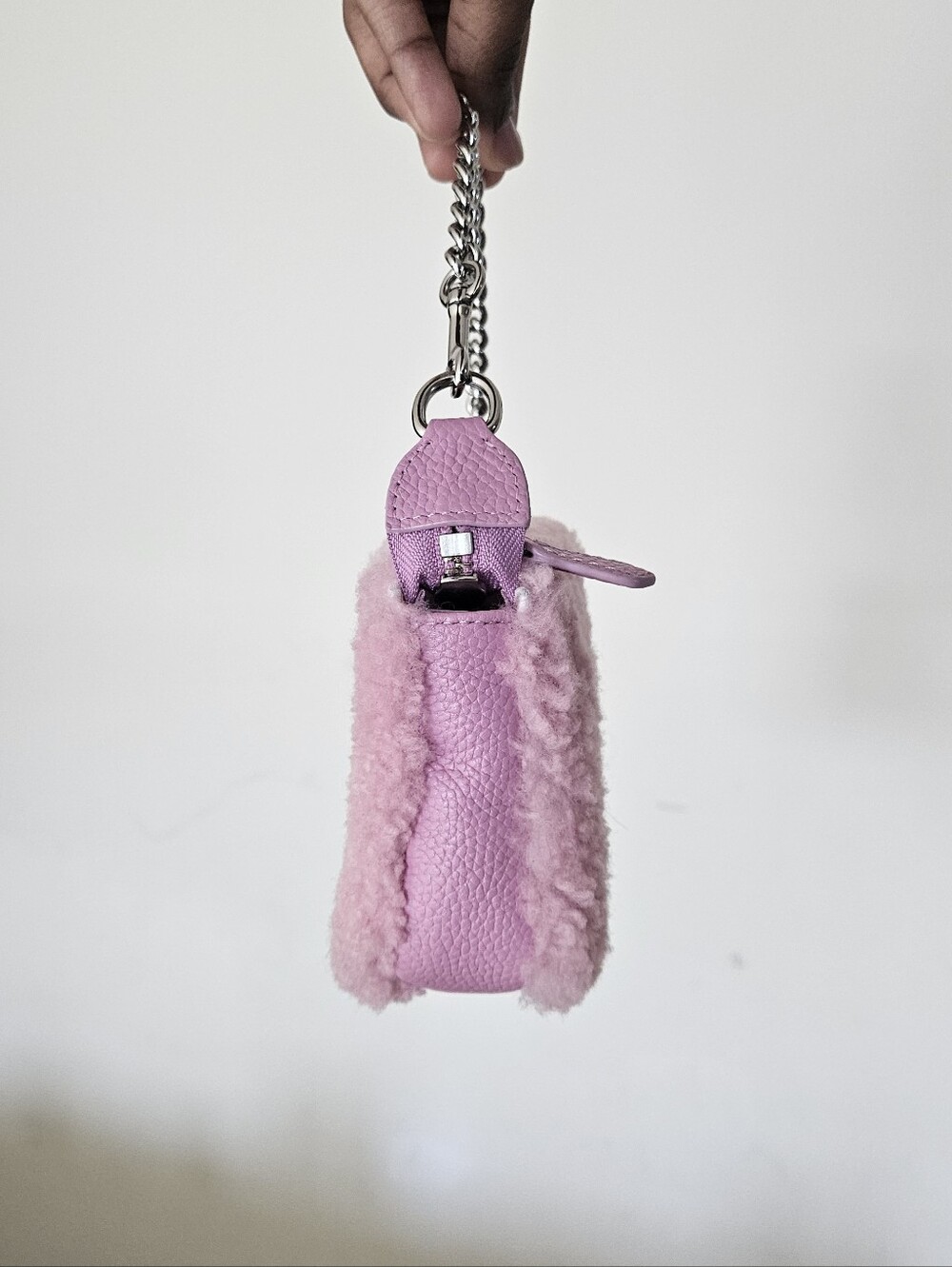 Rare Coach Nolita 15 Shearling/Leather Pink/Purple Wristlet - Picture 4 of 7